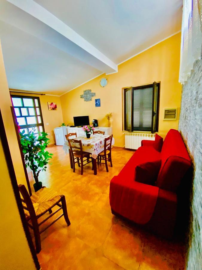 Вілла Agriturismo Pianezze Grotte di Castro Екстер'єр фото