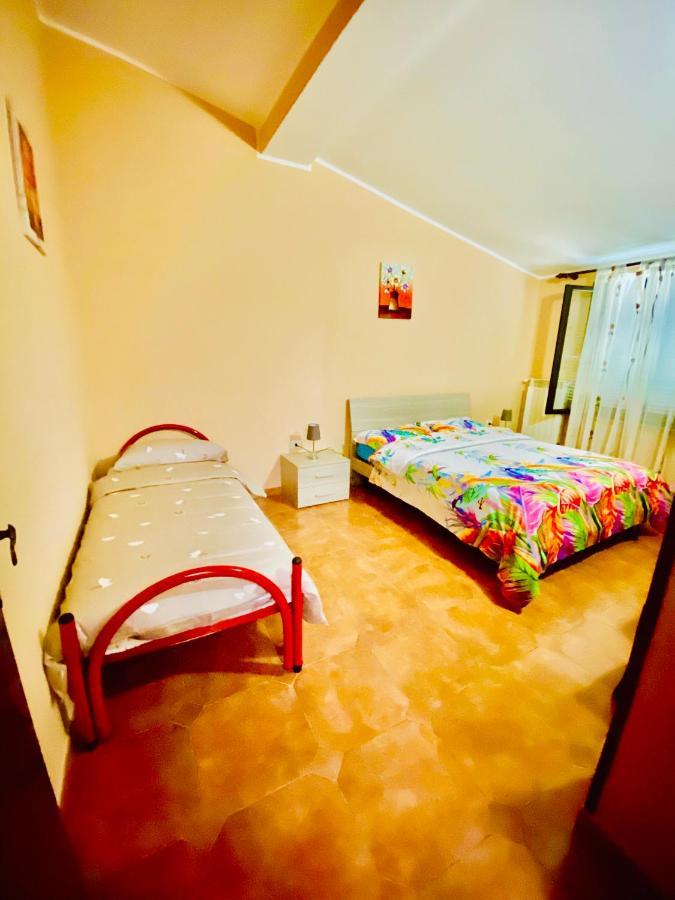 Вілла Agriturismo Pianezze Grotte di Castro Екстер'єр фото